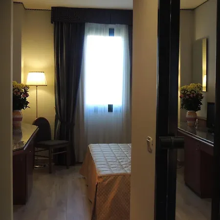 Hotell Park Hotel Cavalieri Altopascio